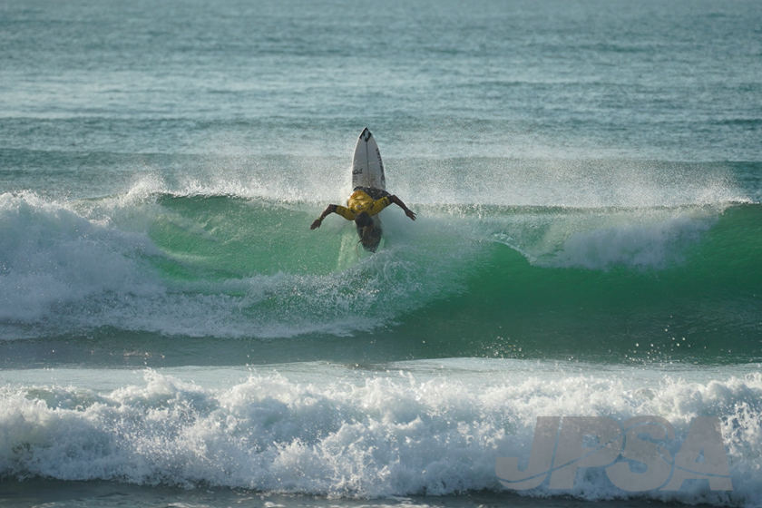 20201014072115_ABF05337m.jpg